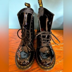 Dr. Martens 1460 patent boots